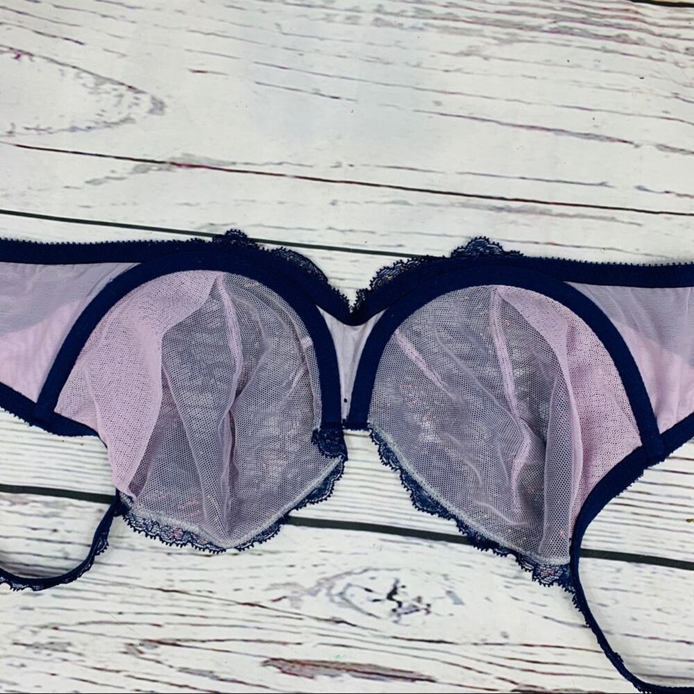Victoria's Secret iridescent lace unlined demi - Picture 14 of 16